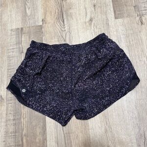 Lululemon Hotty Hot Short